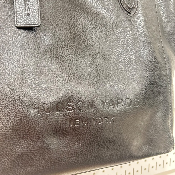 Coach Derby Tote - Black Pebble Leather - Hudson Yards Limited Edition - Picture 2 of 10